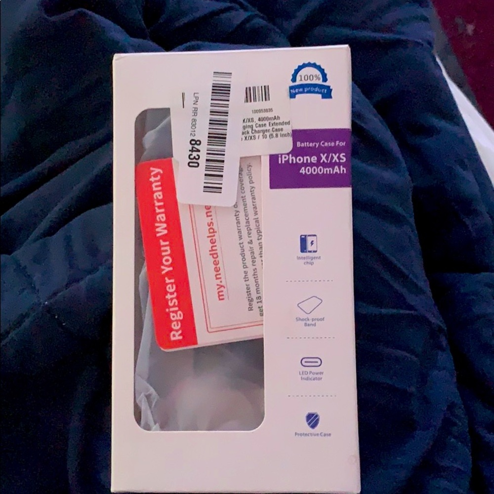 iphone case that’s charges your phone 😗.